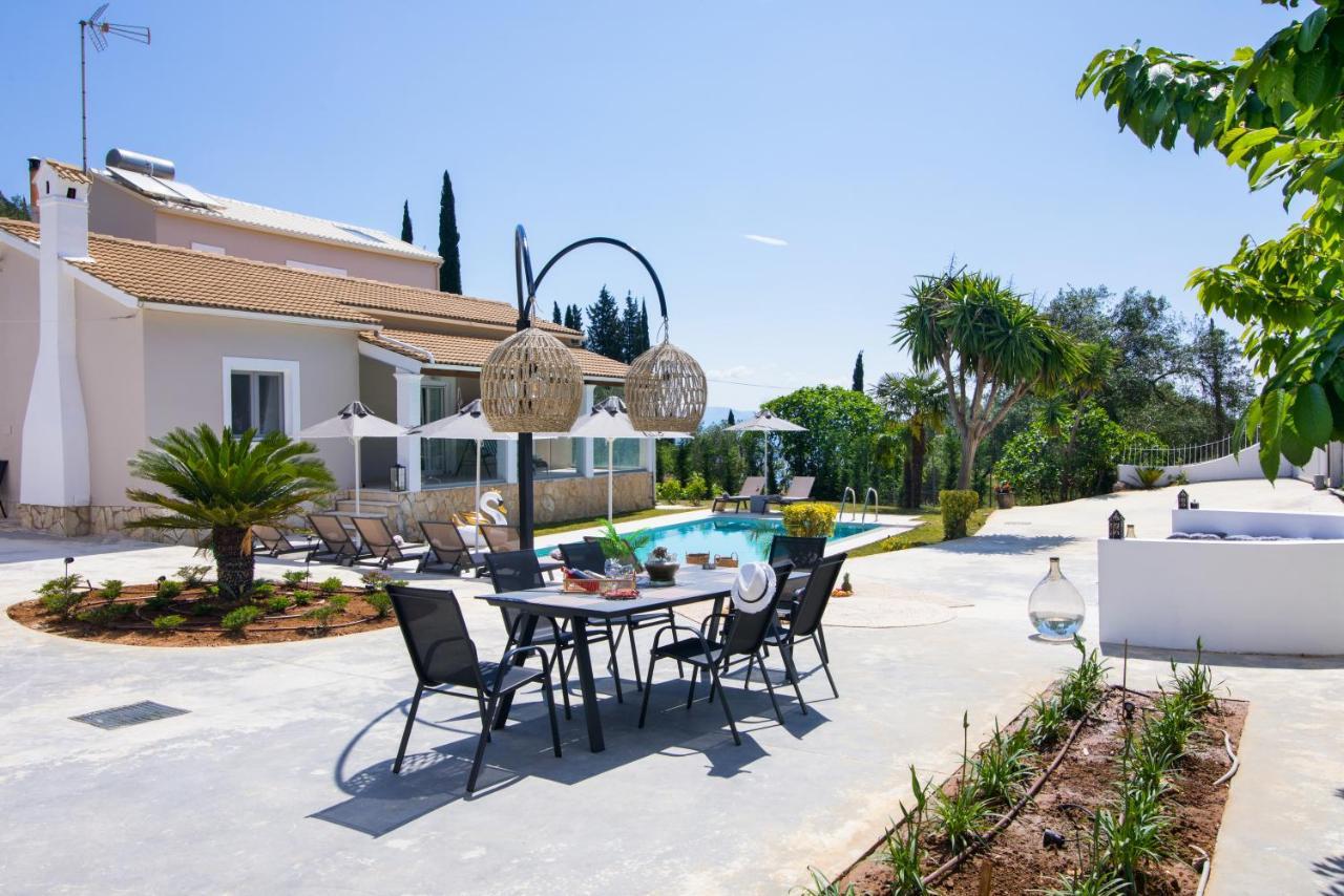 Grande Terra Villas With Swimming Pool Spartylas Екстериор снимка