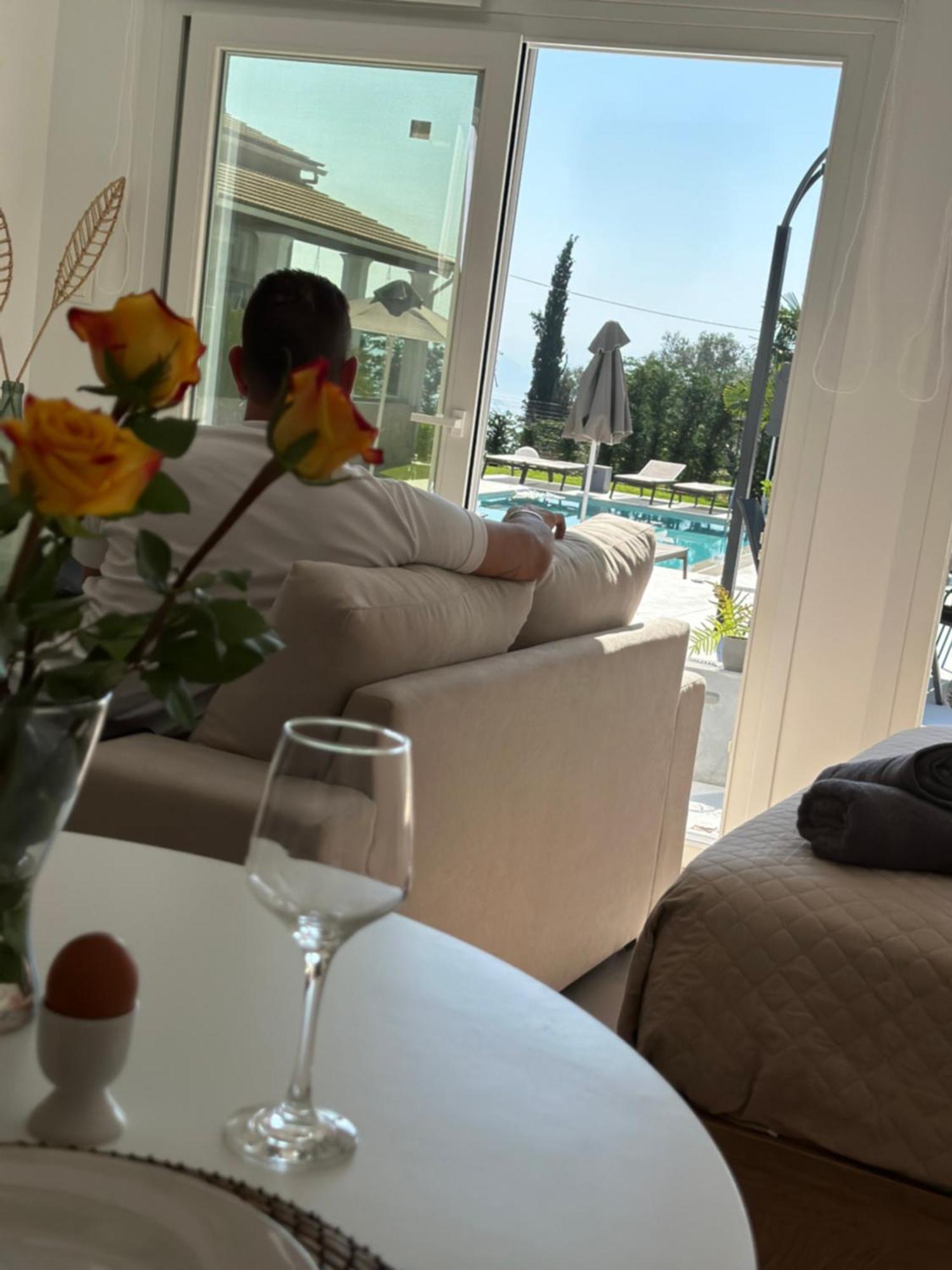 Grande Terra Villas With Swimming Pool Spartylas Екстериор снимка